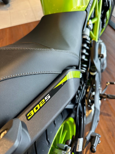 Imagen 10 de 17 de Benelli 302s