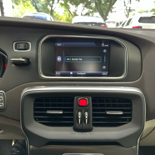 Volvo V40 2.0 T4 DYNAMIC TURBO GASOLINA 4P AUTOMÁTICO