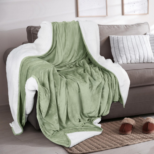 Manta Sherpa Tamaño Matrimonial Verde Salvia Forro Polar