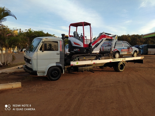 Imagem 4 de 8 de Volkswagen 3/4 6.90 Guincho