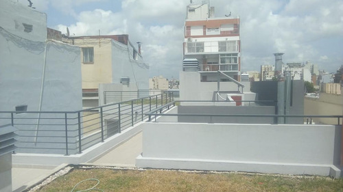 Imagen 25 de 30 de Boedo - Castro 1176 -2 Amb Fte. 4 Piso C/ Terraza Y Patio - Apto Prof.