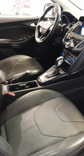 Ford Focus III 2.0 Sedan Titanium At6