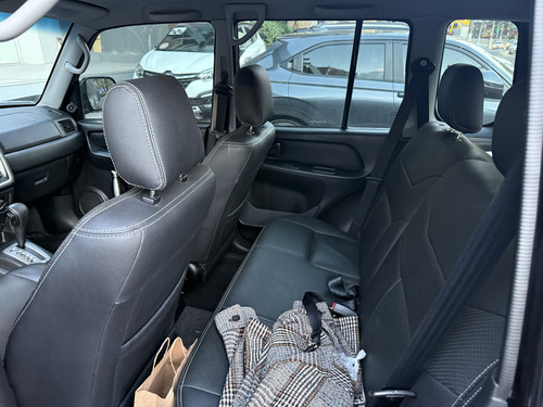 Mitsubishi Pajero TR4 2.0 4X2 16V 140CV FLEX 4P AUTOMÁTICO