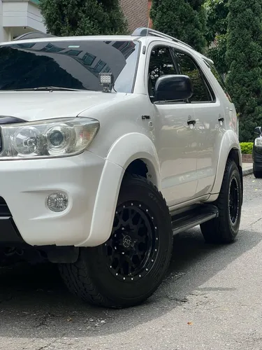 Toyota Fortuner 2.7l 4x4