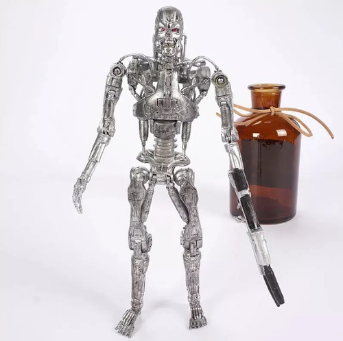// Figura De Acción Neca Terminator 2 T-800 Endoskeleton