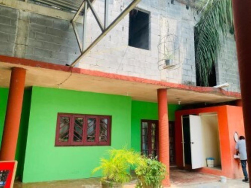 Quinta En Venta En Jardines De La Silla (jardines)