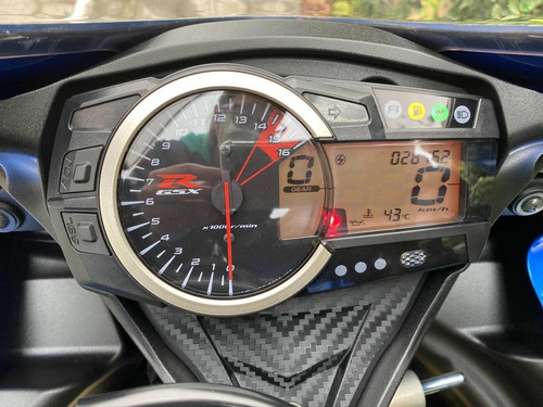 Suzuki Gsx-r750 .