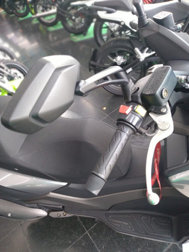 Imagen 14 de 18 de Scooter Kymco X-town 250i Muy Buenas Condiciones Agrobikes
