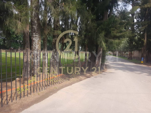 Lote En Venta En Fraccionamiento Valquirico De 743 M2, Xoxtla, Tlaxcala.