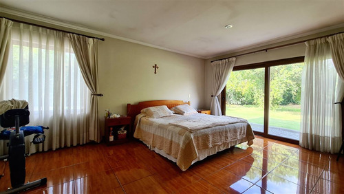 Casa En Venta En Colina