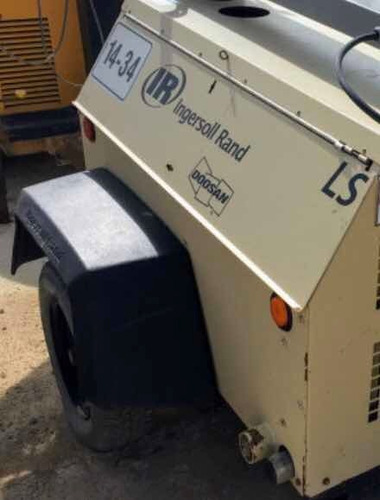 Grupo Electrógeno Onan 70kva Sobre Trailer Envíos Al País