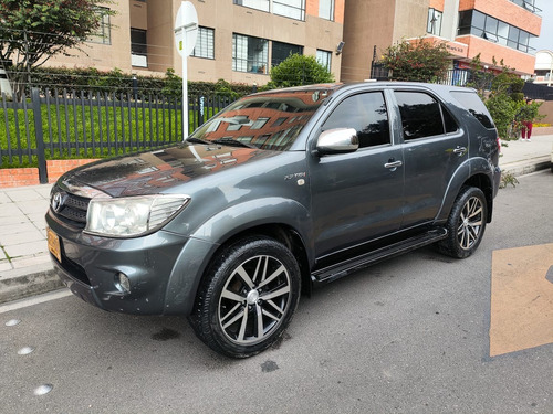 Toyota Fortuner 2.7l 4x4