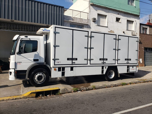 Imagen 2 de 16 de Mercedes Benz Atego 1721/48 Año 2019