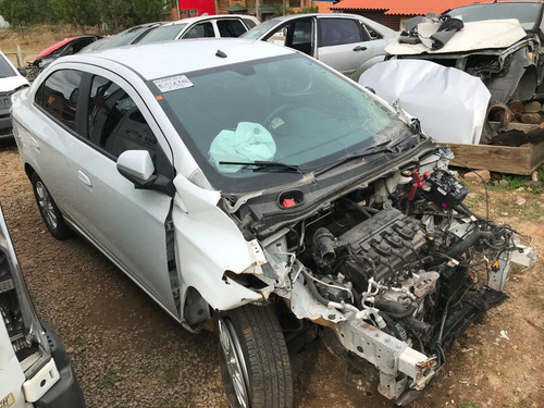 Imagem 6 de 8 de Sucata Prisma Ltz 2015 1.4 Flex Automatico - Rs Auto Peças