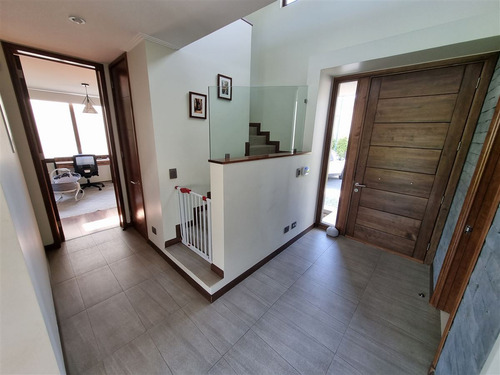 Arriendo Casa De 3 Dorm, En Chamisero Chicureo