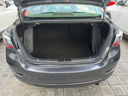 Toyota Yaris 1.5 R Le Mid Sedan At