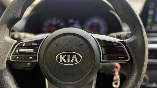 Kia Forte 2.0 L Mt