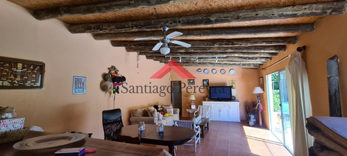 Casa En Venta En Zona De Los Colegios - Ref: 6472