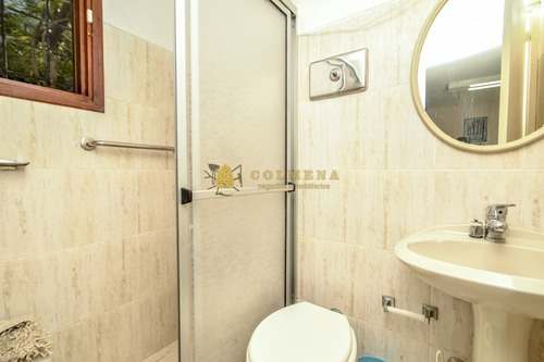 Casa De Cuatro Dormitorios En Venta Punta Del Este- Ref: 2579