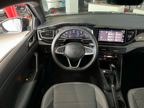 Volkswagen Nivus 1.0 200 TSI TOTAL FLEX HIGHLINE AUTOMÁTICO