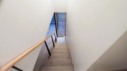 Town House Con Moderna Arquitectura