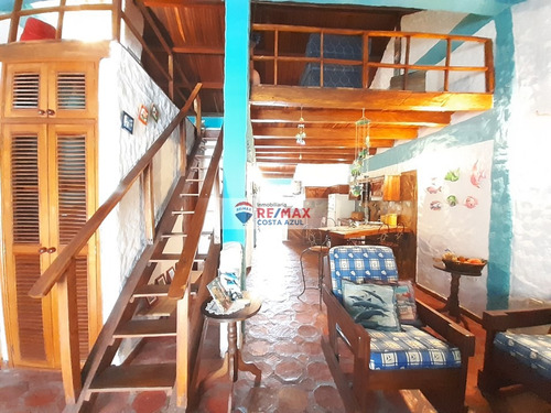 En Venta Town House En El Conjunto Residencial California Al Estilo Campestre El Tuque, Tucacas