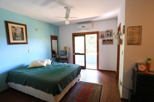 Casa Em Espírito Santo Com 3 Dormitórios - Mi17058