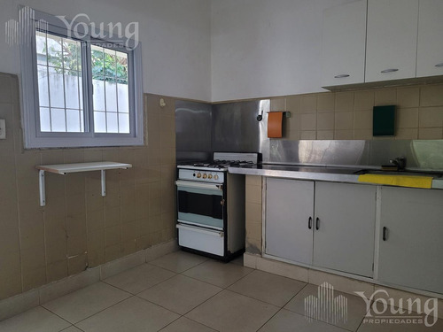 Imagen 4 de 12 de Ph Tipo Casa En Venta En Bernal, 3 Ambientes, Cochera Y Patio