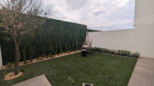 Casa En Venta Entre El Refugio Y Zibatá, ¡oportunidad Única En Querétaro!