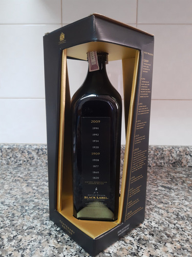 Whisky White Label 12 Años Etiqueta Negra 100a.