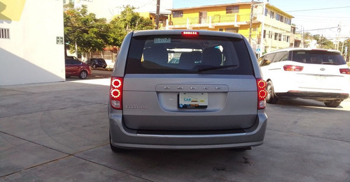 Imagen 2 de 15 de Dodge Grand Caravan 2017 3.6 Se At