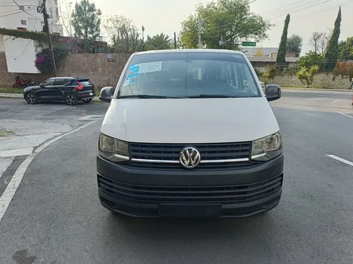Volkswagen Transporter 2.0 pasajeros mt