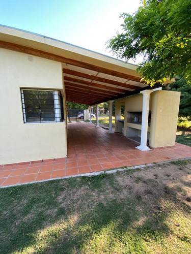 Imagen 23 de 27 de Venta Casa De 3 Dormitorios Con Pileta