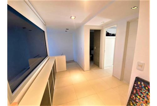 Impecable Casa 5 Ambientes. Digna De Ver