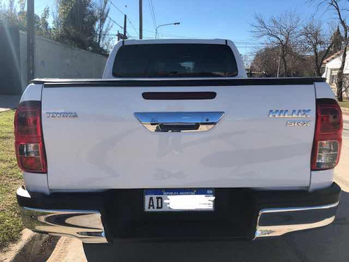 Toyota Hilux 2.8 Cd Srx 177cv 4x2