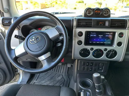 Toyota Fj Cruiser 4.0cc At Aa 4x4