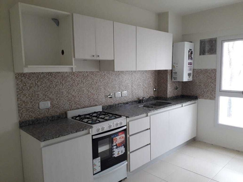 Imagen 8 de 14 de Morón Central- Departamento 2 Ambientes A Estrenar- Complejo
