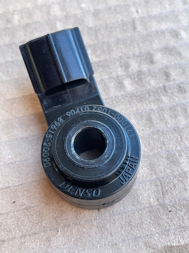 Sensor Detonacion Toyota 2008 Fj Cruiser 8961520090 Denso