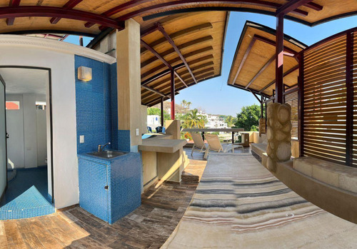 Casa Con Alberca En Privada Con Acceso Y Vista Al Lago De Tequesquitengo