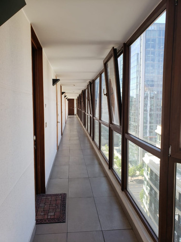 Amoblado 15mt2 Terraza 50mt2 Útiles - 2d+1b Metro Manquehue