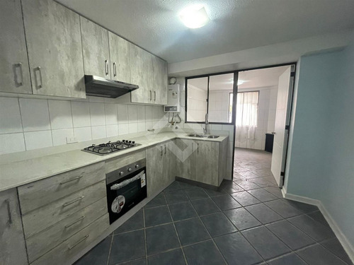Casa En Venta De 3 Dorm. En Maipú