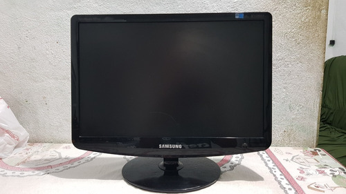 Cpu Positivo - Monitor Samsung + Teclado E Mouse Ps2