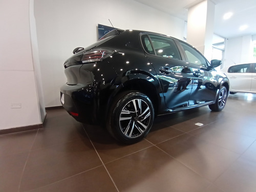 Peugeot 208 1.0T Gt