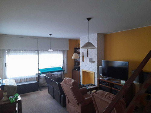 Imagen 5 de 19 de 1139/2 Venta Casa 3 Plantas 4 Dorm 3baños Punta Gorda - Prospero
