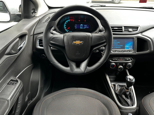 Chevrolet Onix 1.4 MPFI LT 8V FLEX 4P MANUAL