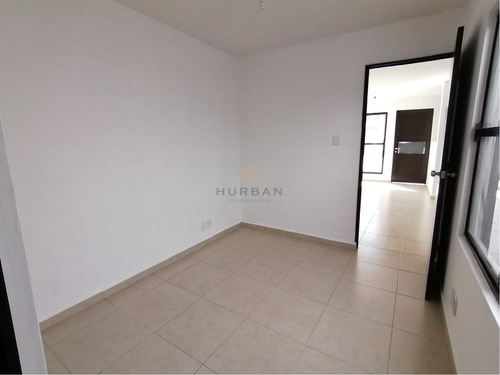 Imagen 24 de 28 de Hurban Renta Casa, Recién Pintada, De Dos Plantas Al Sur En