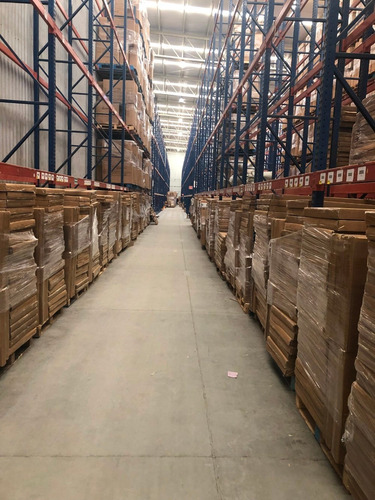 Imagen 4 de 9 de San Martin Obispo Rento Bodega 2560 M2 Parque Industrial