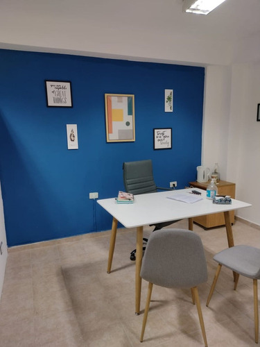 Venta Casa 2 Pisos 3 Dorm C/ Local Y 2 Departam