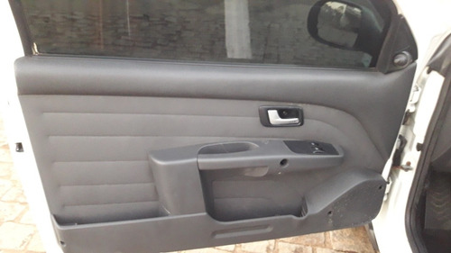 Imagem 7 de 10 de Fiat Strada 2016 1.4 Working Flex 2p