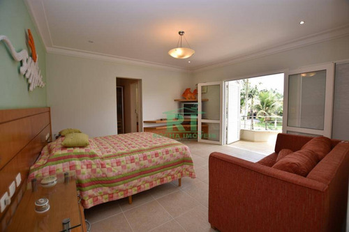 Imagem 20 de 30 de Casa Na Praia, Condomínio Fechado, Alto Padrão, 6 Suítes, Piscina, Churrasqueira, 4 Vagas, Acapulco, Guarujá. - Ca0283